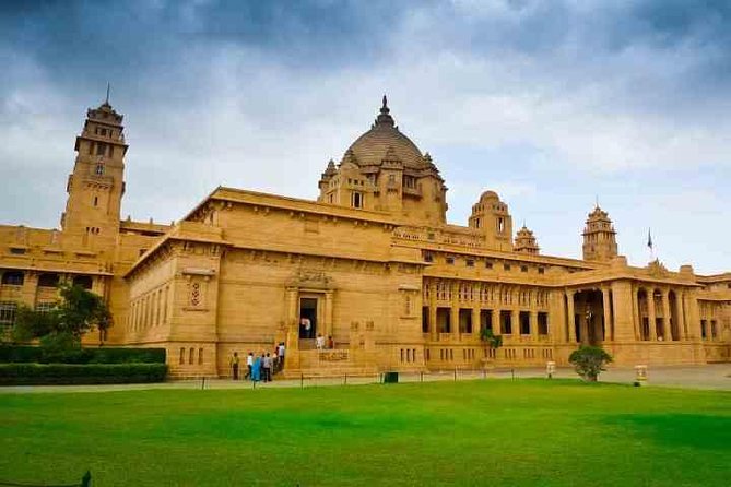 Private Cooking Class in Jodhpur With Pick Up & Drop Off - A home-cooking class in Jodhpur beats a restaurant stop