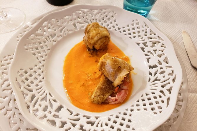 Private Cooking Class in Rome with a Local Expert Cristina - Wine, music, and how this class stays social