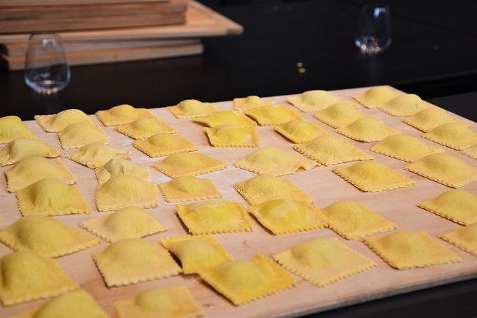 Private Cooking Class in Wonderful Villa With Lunch or Dinner (Parma) - How the Cooking Class Works in Real Life (Not Just on Paper)