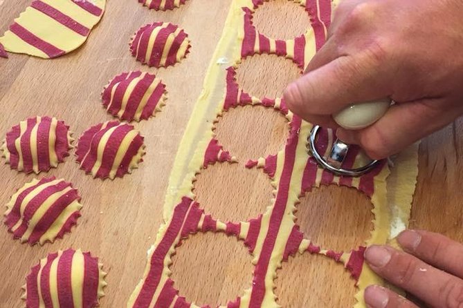 Private Customizable Cooking Class in Florence - The Setting: Chef Vary’s Home Kitchen Feel