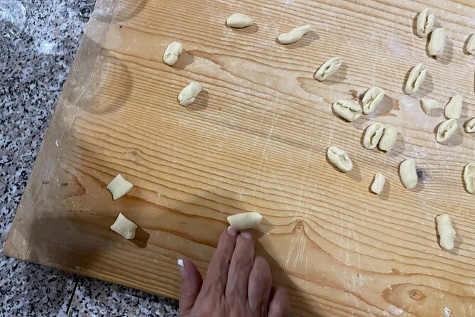 Private Home Cooking Class with Andrea and Arianna in Rome - A 3-hour plan built around Roman classics you’ll actually cook