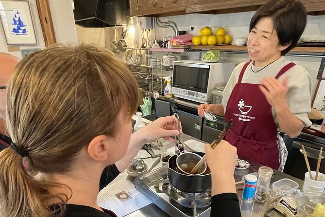 Private Home Cooking in Yanaka – Local Flavors in a Warm Setting - The 2-Hour Flow: From Check-In to Eating Together
