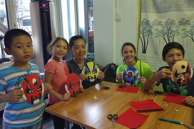 Private Hutong Culture Tour with Dumpling Cooking Class plus Cricket Fighting Game - Drum Tower views, Yandaixiejie Hutong, and finishing by Houhai Lake