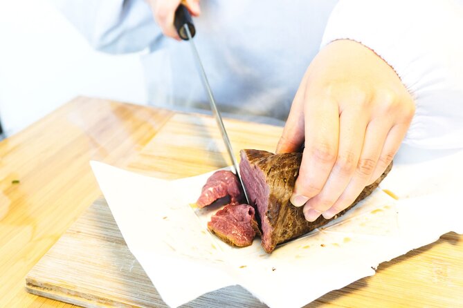 Private Japanese Cooking Class in Osaka with Culinary Expert Yoko - The Meal Moment: Sake Tasting and What You Eat at the Table