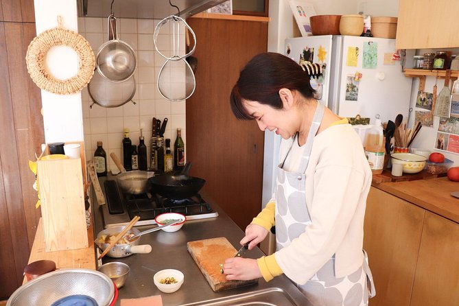 Private Kyoto Market Tour and Authentic Cooking Class with Aki - From the market to Aki’s kitchen: a simple bus ride and a real home setting