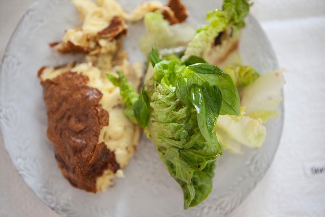 Private Market Tour and Classic French Cooking Class in Paris - Finding Your Guide Near Église Sainte-Marie des Batignolles
