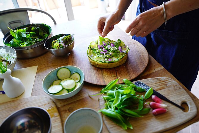 Private Market Tour and Cooking Class in Annecy with a Local - The 90-Minute Cooking Demo: How Modern French Food Shows Up