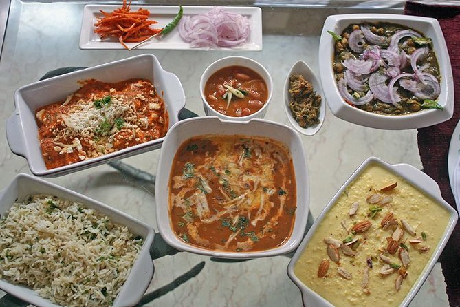 Private Market Tour and Vegetarian Cooking Class in Mumbai - Why Matunga Five Gardens Feels Like a Real Local Kitchen