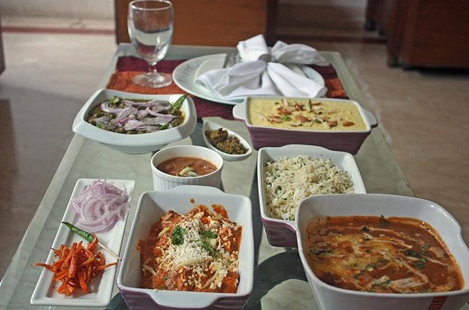 Private Market Tour and Vegetarian Cooking Class in Mumbai - Timing and Logistics: Making the Most of a 3-Hour Private Session