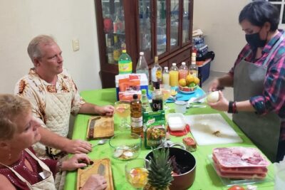 Private Mexican Trompitos Cooking Class in Cozumel - 3:00 pm meet-up at Chédraui: the shopping step that makes the whole lesson click