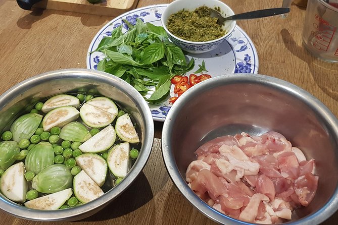 Private Thai Home Cooking Lesson (since 2004) - Why a Thai home cooking class in Bangkok feels different
