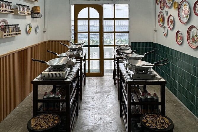 Private Tour: Grand Palace,Wat Phra Kaew, Museum&Cooking Class - Why this 7:30am start + temple-and-museum plan works