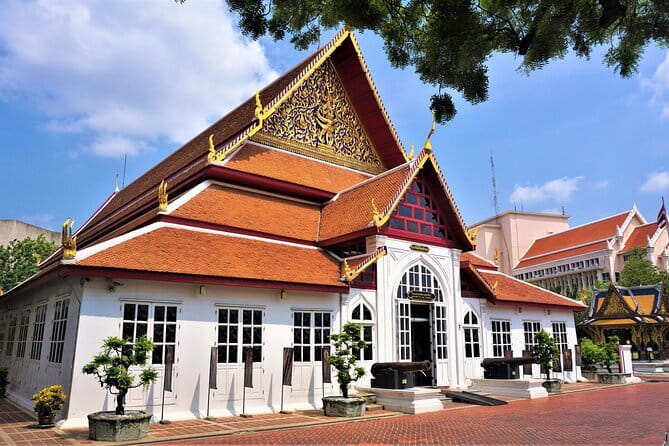 Private Tour: Grand Palace,Wat Phra Kaew, Museum&Cooking Class - National Museum Bangkok: the smart reset between temple and cooking