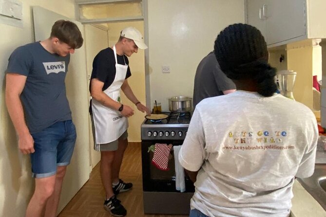 Private Traditional Kenyan Cooking Class with Lunch in Nairobi - Welcome to the host home and kitchen setup