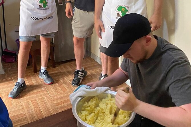 Private Traditional Kenyan Cooking Class with Lunch in Nairobi - Kitchen garden time: the calm wrap-up after the main lesson