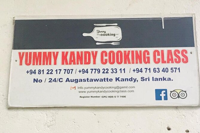 Private Traditional Sri Lankan Cooking Class in Kandy with Hotel Transfers - A Kandy Cooking Class That Starts with Real Sri Lankan Flavor