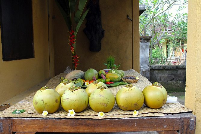 PRIVATE Ubud Market Tour & Balinese Cooking Class with Putu - Timing and Transfers: A 5-Hour Day That Stays Manageable
