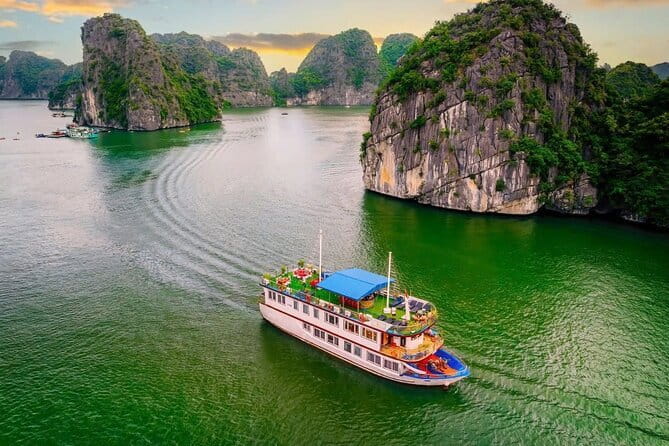Pu Luong 3-Day Adventure: Trekking, Cycling & Local Cooking Class - Riding Through Villages by Bike: Ma River Views and Chieng Ai