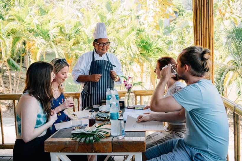 Railay: Hands-On Thai Cooking Class at Railay Beach - Small groups and private options: why it changes your results
