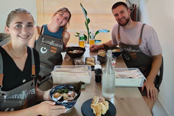 Ramen & Dumpling Cooking in Tokyo with Chef/Vegan possible - Entering a local Tokyo kitchen near Ekoda Station