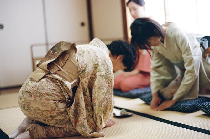 Ramen Gyoza Onigiri Japanese Cooking Class in Kyoto - Gyoza Wrapping: The Hand Skill You’ll Actually Use Later