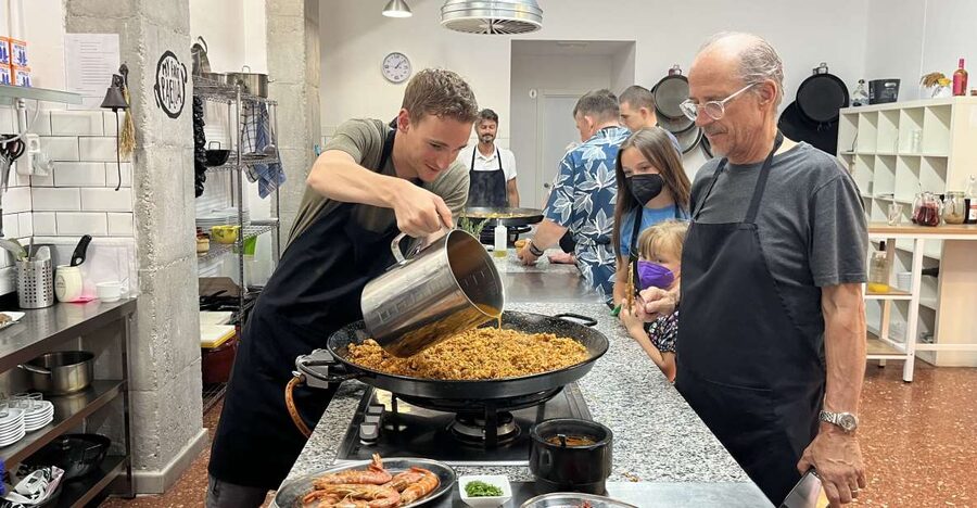 Real Paella Cooking Class – Market Visit & Sangría Workshop - San Valero to the Kitchen: How the 3.5 Hours Works