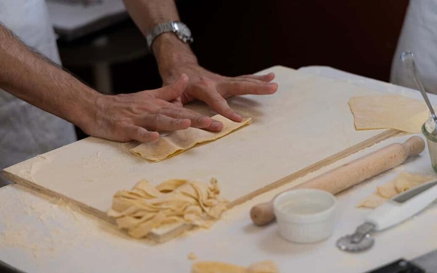 Rome: 3-in-1 Fettuccine, Ravioli, and Tiramisu Cooking Class - Who This Cooking Class Suits (and Who Should Skip It)