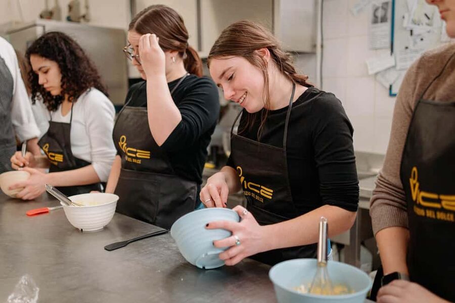 Rome: Cannoli, Gelato, Tiramisu Baking & Cooking Class - Key Points You Should Know Before You Go