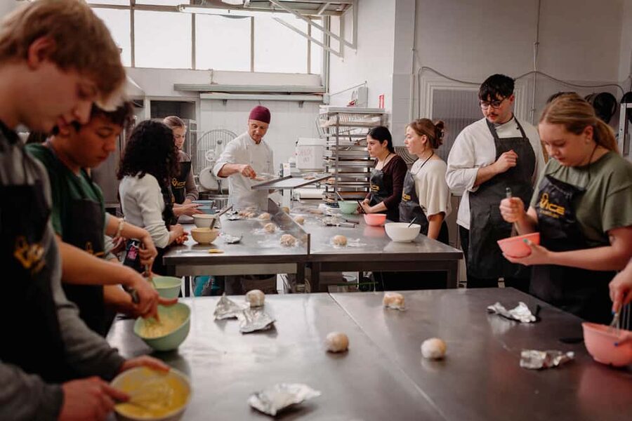 Rome: Cannoli, Gelato, Tiramisu Baking & Cooking Class - Inside the Pro Kitchen: How the Class Runs