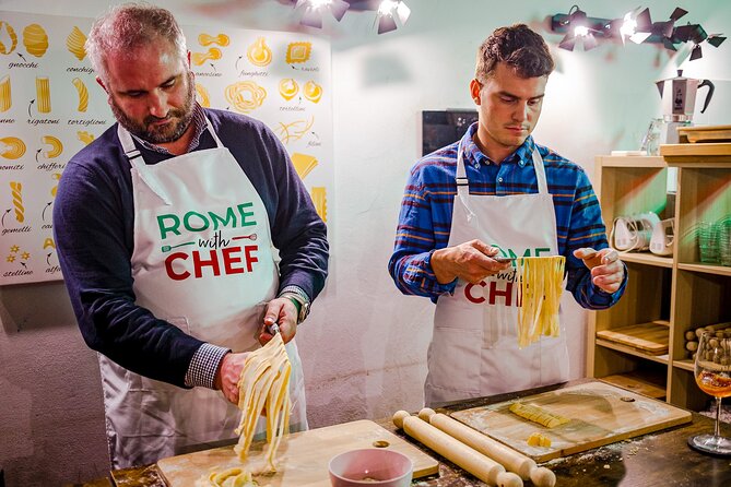 Rome Cooking Class 2-in-1: Make Fresh Pasta and Tiramisu Together - Drinks and the Meal Flow: Prosecco to Limoncello