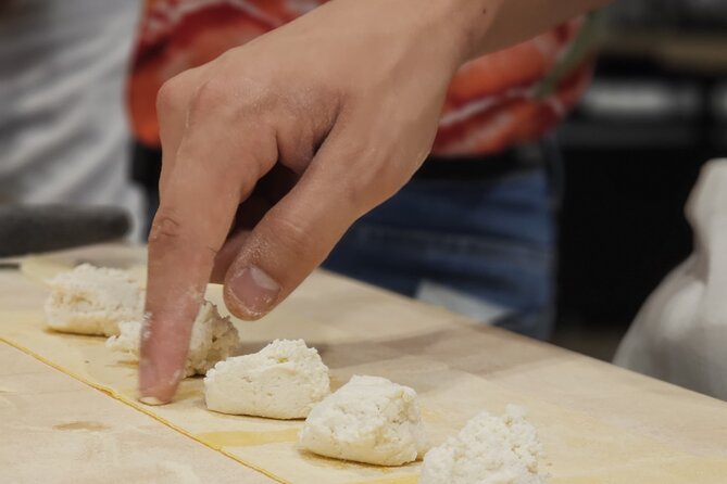 Rome Fresh Pasta & Tiramisu Cooking Class near Piazza Venezia - Sauce choice: three options and the pairing logic you’ll remember