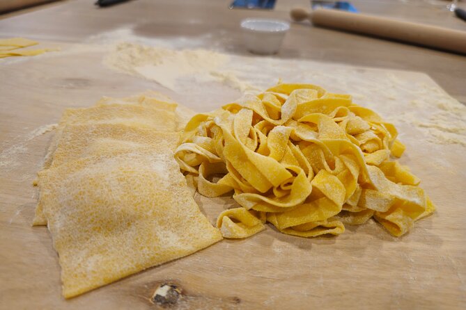 Rome: Hands-on Fettuccine, Ravioli & Tiramisu Cooking Class - From Via Firenze to the Kitchen: How the Timing Works