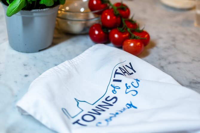 Rome: Hands-On Pasta & Gelato Cooking Class in the City’s Heart - Chef Personality Matters: Chef Duccio and Julia’s Teaching Style