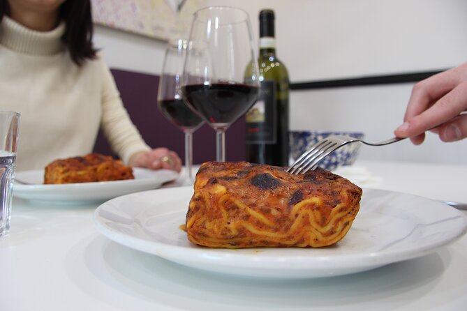 Rome: Lasagna, Fettuccine Pasta and Tiramisu Cooking Class - Why This Rome Pasta-and-Tiramisu Class Works