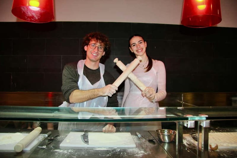 Rome: Lasagna, Fettuccine Pasta & Tiramisu Cooking Class - The Best Part: Eating at a Shared Table with Your Own Food