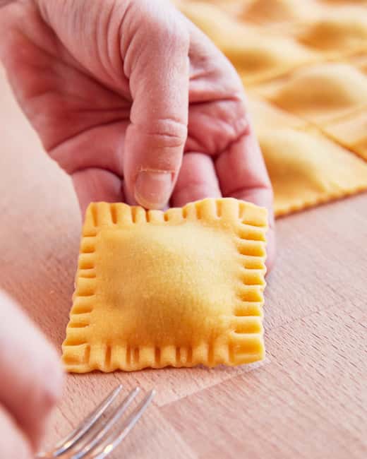 Rome & Milan: Cooking class & wine pairing at Come Na Vorta - Prosecco, Bruschette, and Olive Oil: Why the Snacks Matter