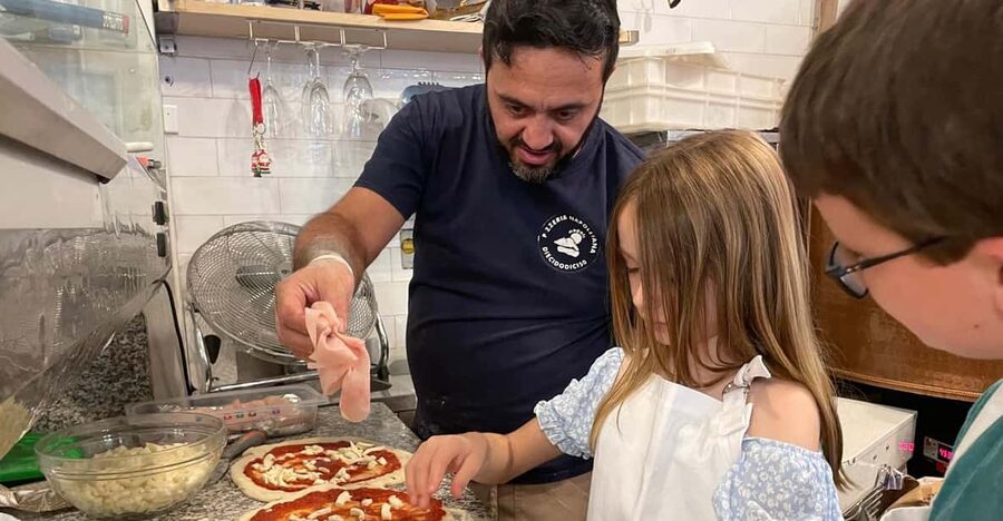 Rome: Neapolitan Pizza Cooking Class in Front of the Vatican - Small-group feel and real interaction: why your questions get answered