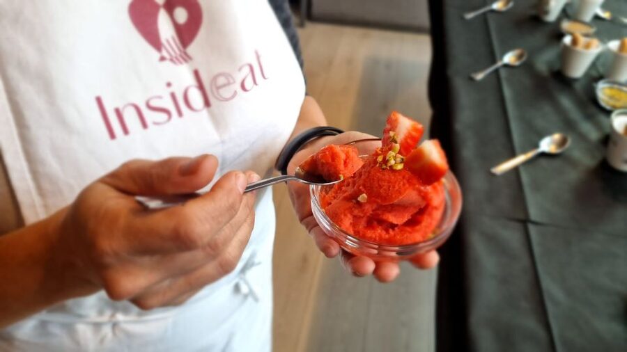 Rome: Pasta and Gelato Cooking Class with Wine or Beer - Pasta and gelato lessons near the Vatican, where you actually cook