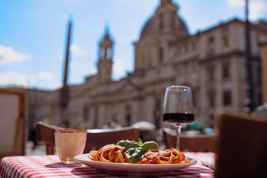 Rome: Pasta and Tiramisu Cooking Class in Piazza Navona - Who should book this pasta and tiramisu class
