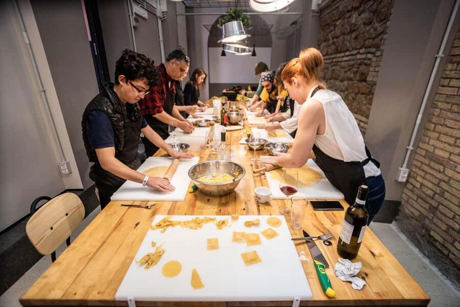 Rome: Pasta Cooking Class with Market Visit and Wine - Kitchen of Mamma: learning dough that actually works