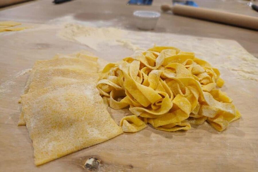 Rome: Pasta Fettuccine, Ravioli & Tiramisu Cooking Class - Ravioli from scratch: filling, sealing, and getting the dough to cooperate