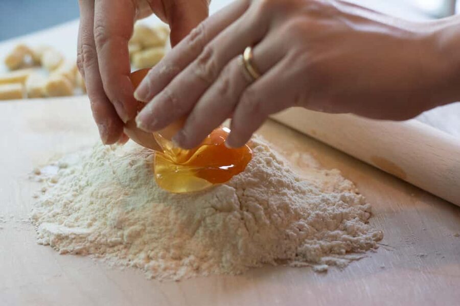 Rome: Pasta, Ravioli, and Tiramisu Cooking Class with Wine - Key Things You’ll Do and Know