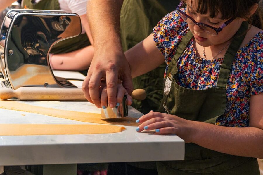 Rome: Pasta, Ravioli & Tiramisu Cooking Class by Colosseum - The Second Pasta Dish: Same Technique, Different Payoff