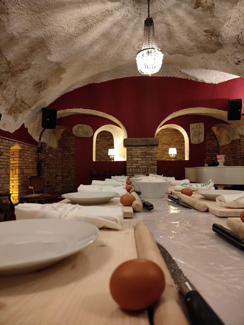 Rome: Pasta & Tiramisu Cooking Class near the Spanish Steps - Tiramisu Like an Italian: Group Cream, Your Finish, One Sweet Result