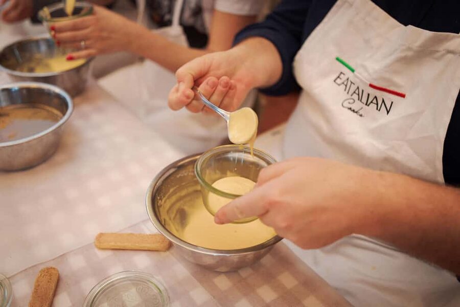 Rome: Pizza and Tiramisu Cooking Class in Piazza Navona - Why Piazza Navona Is a Smart Spot for a Cooking Class