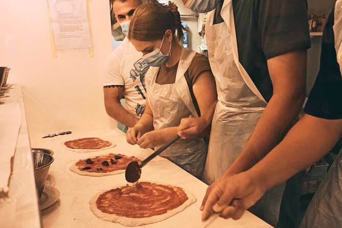 Rome: Pizza Cooking Class combined with Guided Sightseeing - Campo de’ Fiori Pizza Class: Hands-On, Not a Food Show