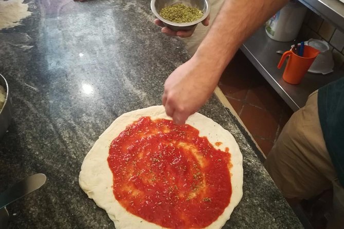 Rome: Pizza Cooking Class combined with Guided Sightseeing - Should You Book This Pizza and Sightseeing Evening?