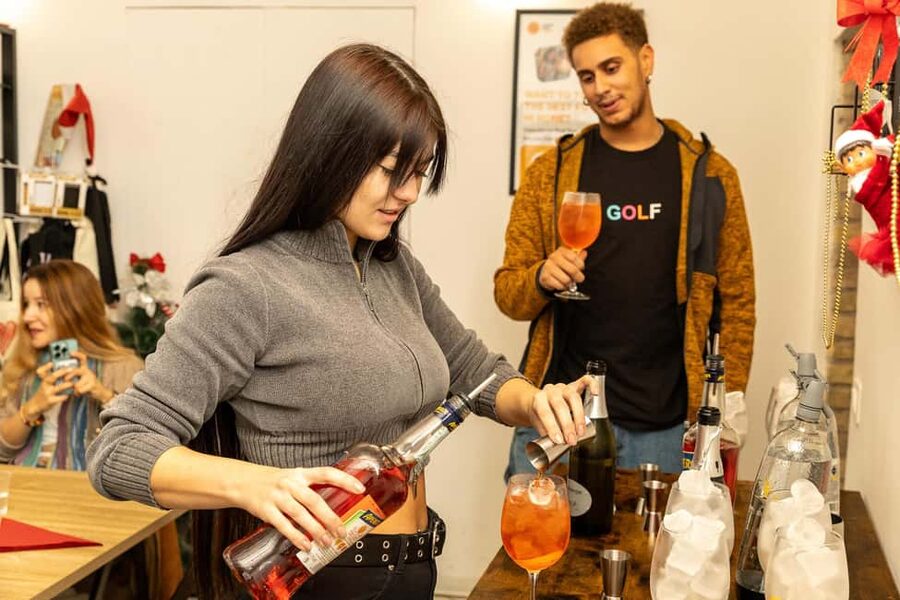 Rome: Pizza Making Cooking Class With Spritz Cocktails - Should You Book This Pizza and Spritz Class?