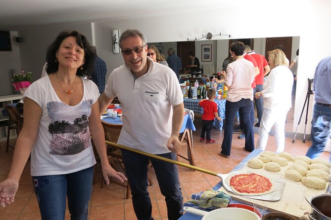 Rome: Private Pizza Making Home cooking class with a local - Before you go: how to get the best from the lesson