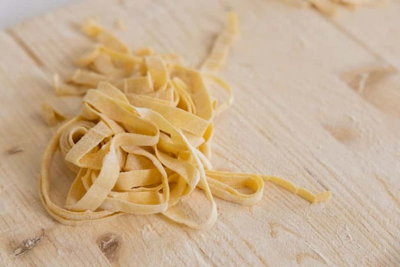Rome: Ravioli, Fettuccine and Tiramisu Cooking Class - The Meal: Wine, Limoncello (or Coffee), and What You’ll Actually Eat